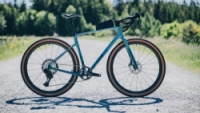 Gravel kolo Cube NUROAD C:62 EX surfblue´n´black 2027