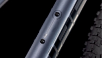 Horské kolo CUBE ATTENTION PRO metallicgrey 'n' black 2025