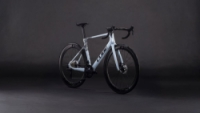 Silniční kolo Cube AGREE C:62 RACE glacier´n´black 2026