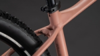 Horské kolo CUBE AIM SLX blushrose´n´black 2026