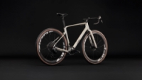 Gravel kolo Cube NUROAD C:62 SLX glintsand´n´black 2027