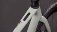 Gravel kolo Cube NUROAD C:62 SLX reedbeige´n´chrome 2026