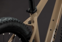 Horské kolo Cube AIM SLT 27,5 cappuccino´n´black 2027