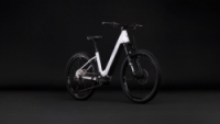 Elektrokolo Cube Reaction Hybrid RACE 800 Easy Entry snow´n´black 2027