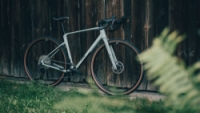 Gravel kolo Cube NUROAD C:62 ONE aloegreen´n´black 2026