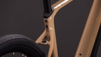 Gravel kolo Cube NUROAD RACE cappuccino´n´black 2026