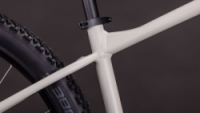 Horské kolo CUBE AIM PRO greige´n´titan 2026
