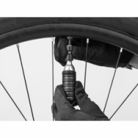 hustilka TOPEAK NANO AIRBOOSTER + 16g CO2 náplň