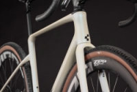 Gravel kolo Cube NUROAD C:62 SLX glintsand´n´black 2027